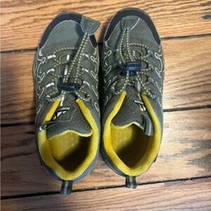 Boys size 2 outdoor hiking shoes